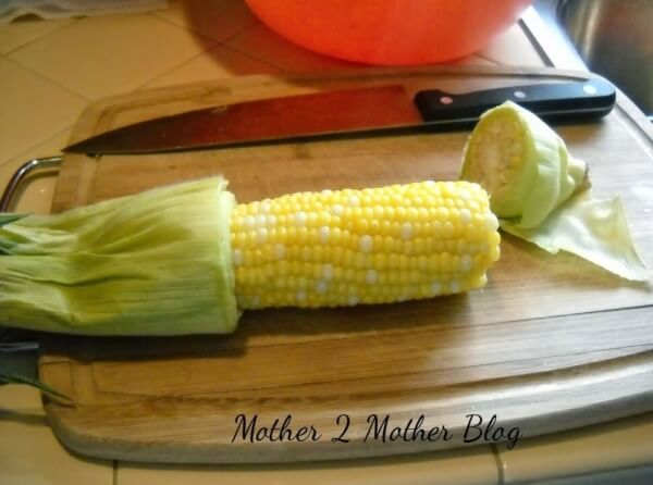How to shuck corn