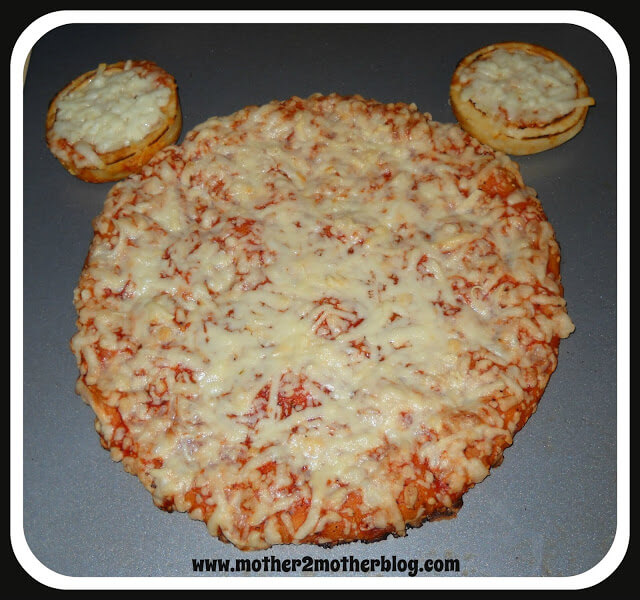 fun kids food, mickey mouse ideas, mickey mouse pizza