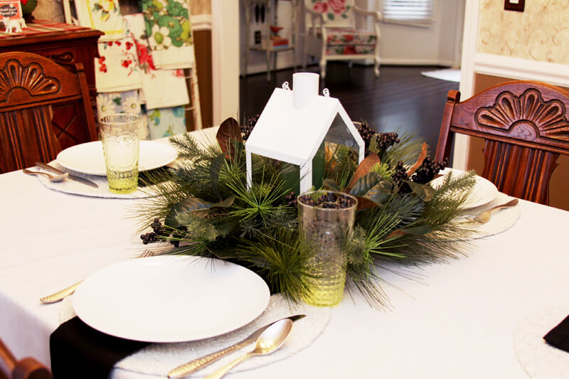 Christmas table settings, Chrstmas tablescape