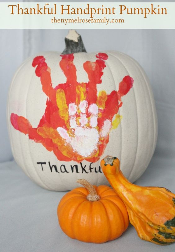 craft ideas for a kid's Thanksgiving table